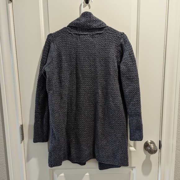 Aran Sweater Market Cardigan - Picture 2 of 4